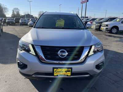 2018 Nissan Pathfinder, $15997. Photo 3