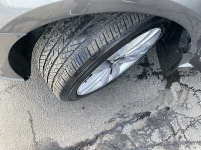 2017 Volkswagen Passat, $12985. Photo 9