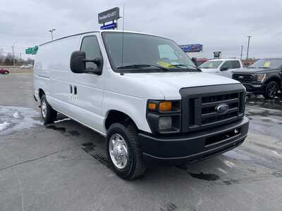 2013 Ford Econoline Cargo, $12900. Photo 2