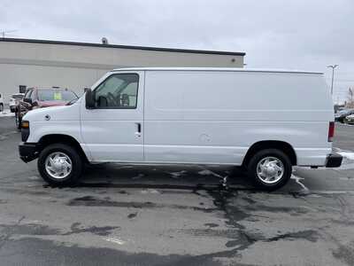 2013 Ford Econoline Cargo, $12900. Photo 5