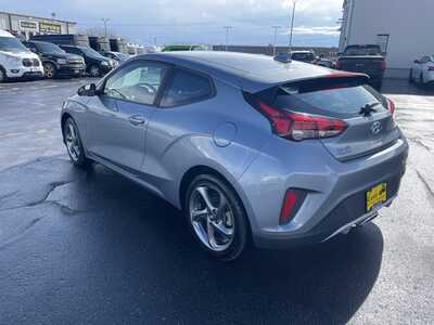 2019 Hyundai Veloster, $12977. Photo 6