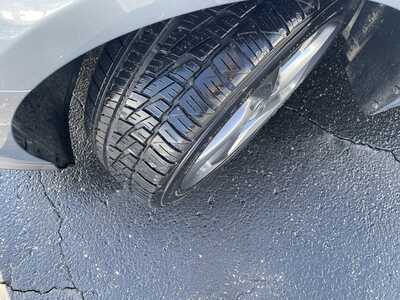 2019 Hyundai Veloster, $12977. Photo 9