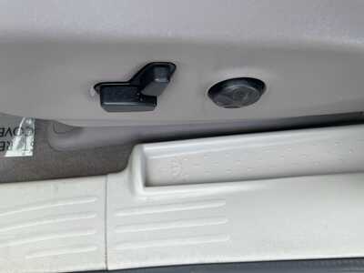 2018 Chrysler Pacifica, $14900. Photo 12