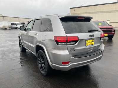 2018 Jeep Grand Cherokee, $13997. Photo 6