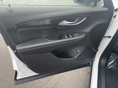 2023 Buick Envision, $28997. Photo 11