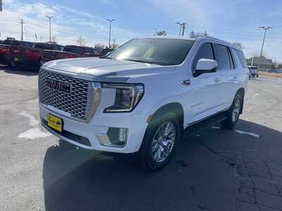 2021 GMC Yukon, $43995. Photo 4
