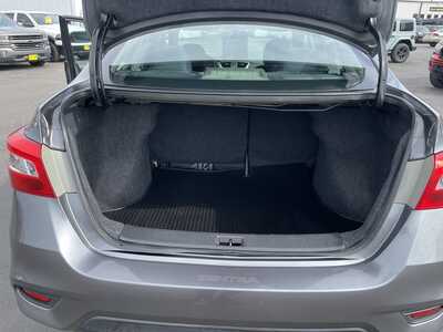 2018 Nissan Sentra, $7995. Photo 9