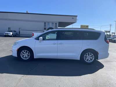 2022 Chrysler Pacifica, $19995. Photo 5