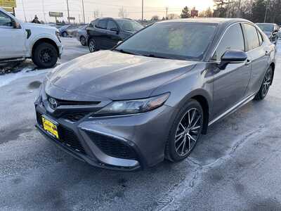 2021 Toyota Camry, $26997. Photo 4