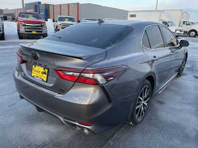 2021 Toyota Camry, $26997. Photo 8