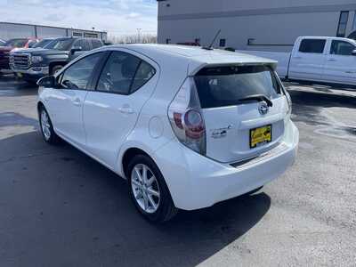 2014 Toyota Prius, $8995. Photo 6