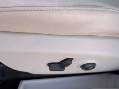 2017 Chrysler Pacifica, $12995. Photo 12