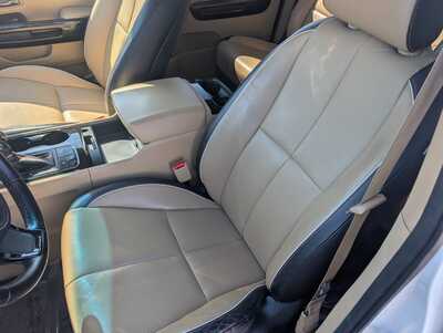 2016 Kia Sedona, $13987. Photo 11