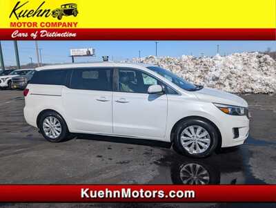 2016 Kia Sedona, $13987. Photo 1