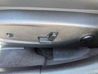 2016 Dodge Charger, $28996. Photo 12