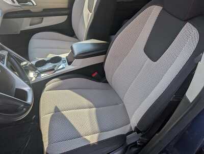 2017 GMC Terrain, $17977. Photo 11