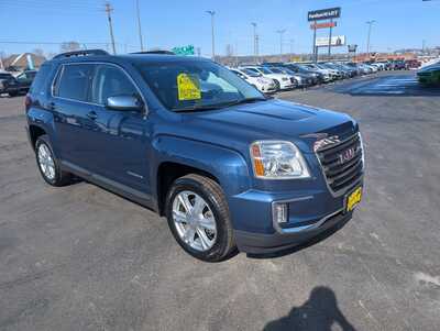 2017 GMC Terrain, $17977. Photo 2