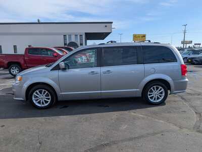 2018 Dodge Caravan, Grand, $11987. Photo 5