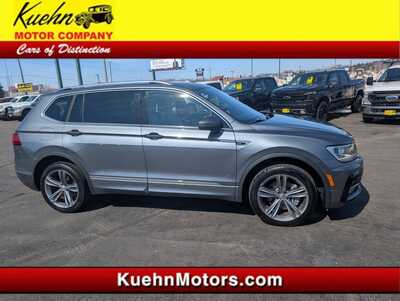 2019 Volkswagen Tiguan, $16937. Photo 1