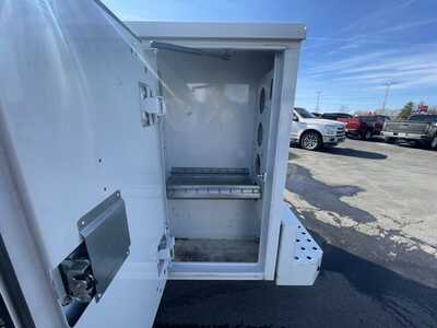 2017 Ford F250 Reg Cab, $26947. Photo 11