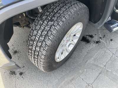 2017 GMC 1500 Ext Cab, $19995. Photo 11