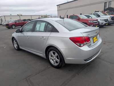 2016 Chevrolet Cruze, $9995. Photo 6