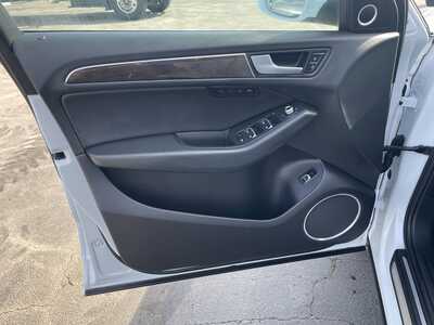 2014 Audi Q5, $16992. Photo 11