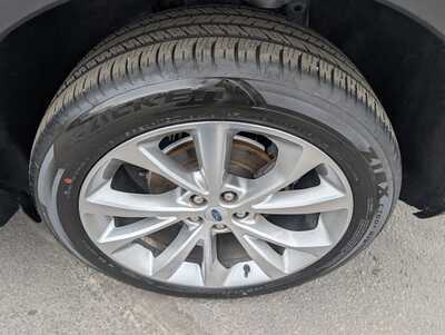 2021 Ford Explorer, $36985. Photo 10