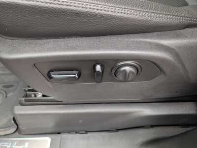 2019 GMC 1500 Crew Cab, $43900. Photo 12