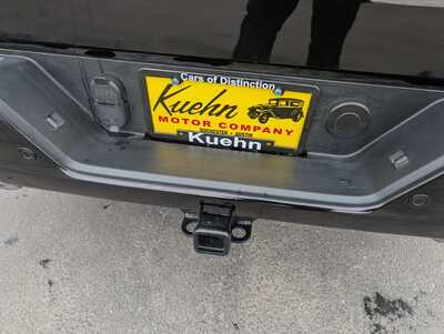 2019 GMC 1500 Crew Cab, $43900. Photo 8