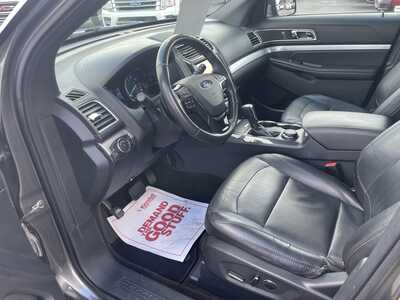 2016 Ford Explorer, $11495. Photo 12