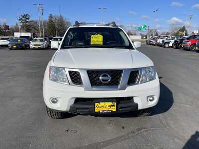 2017 Nissan Frontier, $14987. Photo 3