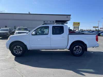 2017 Nissan Frontier, $14987. Photo 5