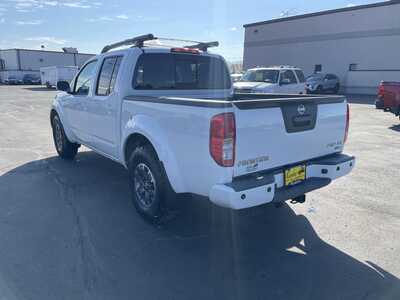 2017 Nissan Frontier, $14987. Photo 6