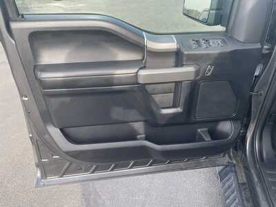 2016 Ford F-150, $28995. Photo 12