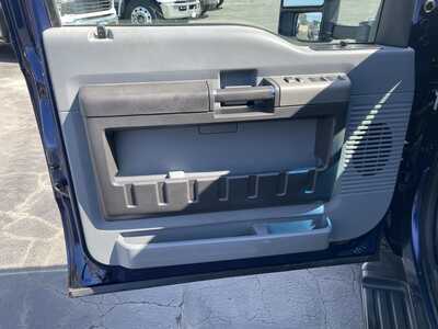 2012 Ford F250 Crew Cab, $12985. Photo 12
