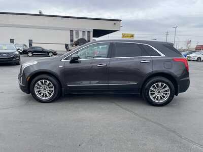 2017 Cadillac XT5, $16900. Photo 5