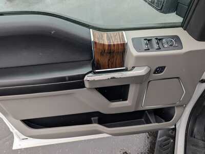 2018 Ford F150 Crew Cab, $18900. Photo 12