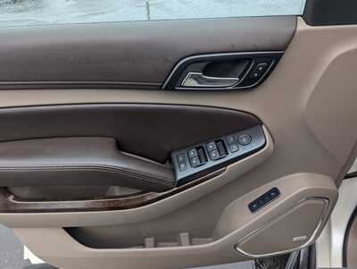 2015 Chevrolet Suburban, $16987. Photo 11