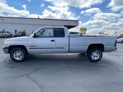 2001 Dodge 2500 Ext Cab, $7995. Photo 7