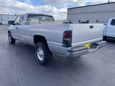 2001 Dodge 2500 Ext Cab, $7995. Photo 8
