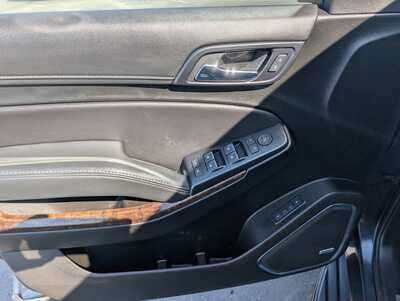 2019 Chevrolet Tahoe, $26967. Photo 12