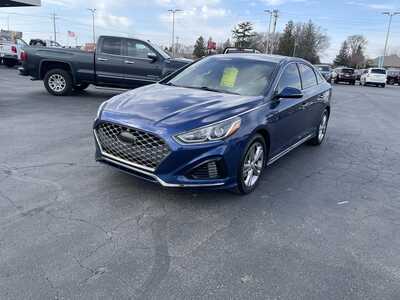 2019 Hyundai Sonata, $16986. Photo 4