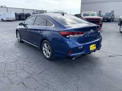 2019 Hyundai Sonata, $16986. Photo 6