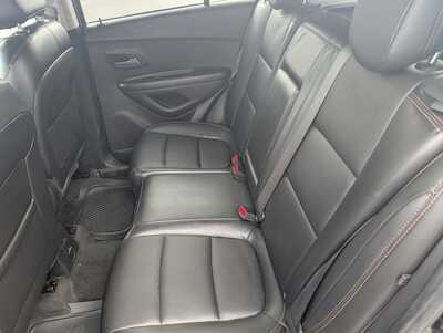 2021 Chevrolet Trax, $11993. Photo 10