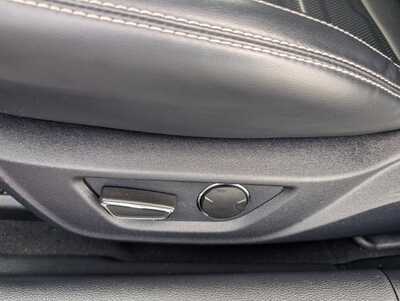 2019 Ford Mustang, $38992. Photo 12