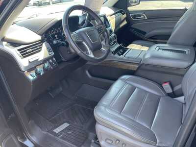 2018 GMC Yukon XL, $24985. Photo 12