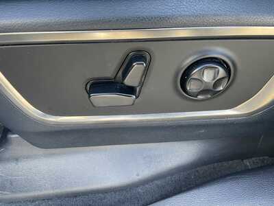 2021 RAM 1500 Crew Cab, $33947. Photo 10