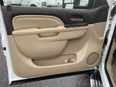 2011 GMC 3500 Crew Cab, $22989. Photo 12