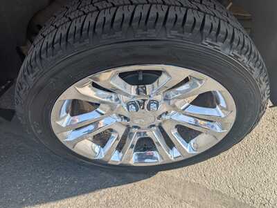 2017 GMC Yukon XL, $23926. Photo 10